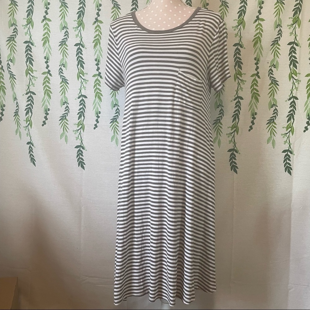 Size M LuLaRoe Striped Dress with Pocket A1